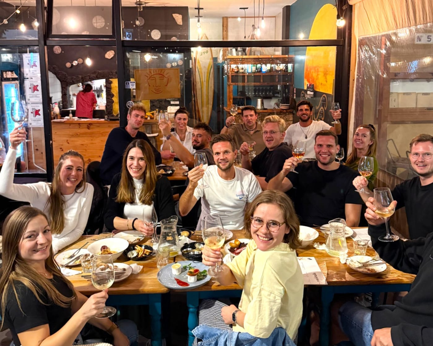Gemeinsames Welcome Dinner der Campgruppe